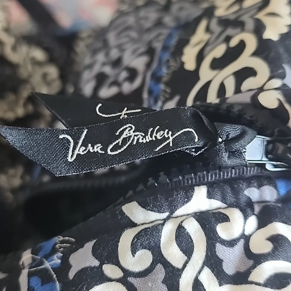 Vera Bradley Duffle - Picture 2 of 7